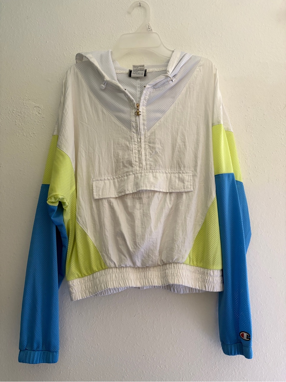 Vintage Champion White Mesh Pullover with Black Tag Detail